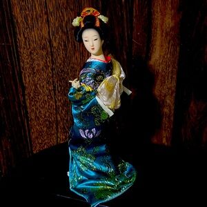 Geisha Doll Decorative Doll in Japanese Outfit Doll Geisha Figurine from Japan